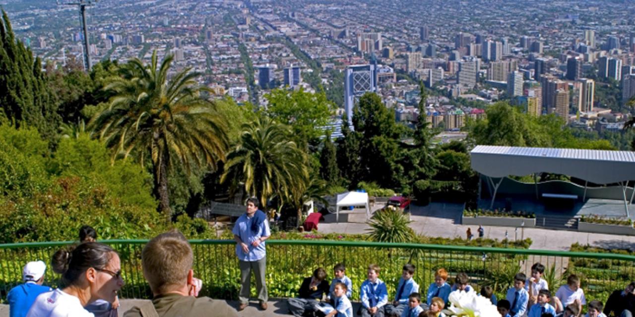 Parque Metropolitano de Santiago: Un Oasis Urbano en el Corazón de Chile